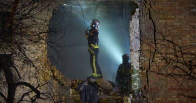 Guerre en Ukraine : 1 mort, 600.000 privés d'électricité à Kiev