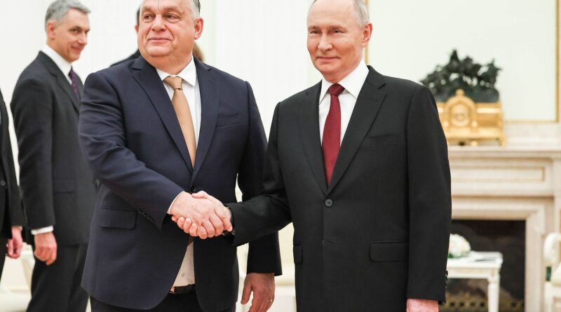 Hongrie : Viktor Orban défie l'UE depuis Moscou, annonce importations de gaz et pétrole russes