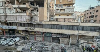 Israël cible un immeuble résidentiel pour un « chef d’état-major » du Hezbollah