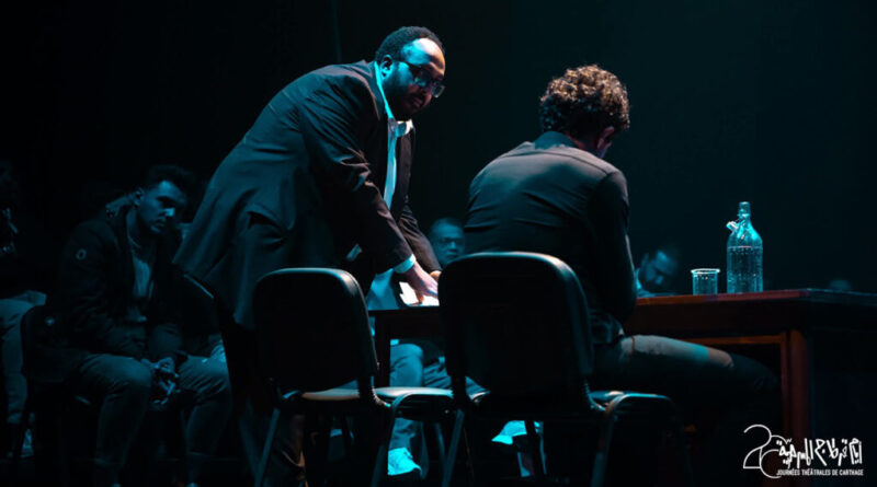 Journées théâtrales de Carthage : immersion dans « Chute libre » de Mohamed Faraj Al-Khachab.