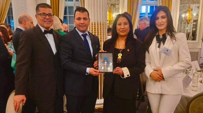 La femme tunisienne honorée à Londres pour sa sécurité routière.