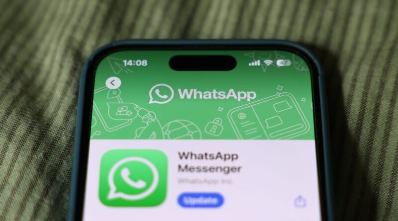 La Russie prévoit de "bloquer complètement" WhatsApp.