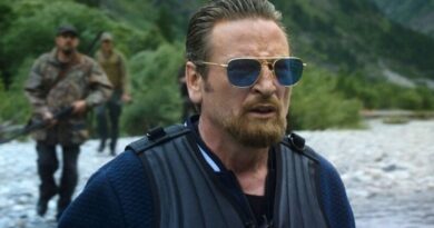 La série « Traqués » d'Apple TV avec Mélanie Laurent ne serait pas plagiée.