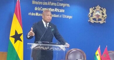 Le ministre ghanéen des AE salue la résolution 2797 du Conseil de sécurité.