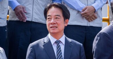 Le président taïwanais veut une armée prête contre la Chine d'ici 2027.