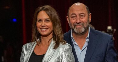 « Le symbole de ma vie » : le père de Kad Merad a plaisanté lors de leur dernier appel avant sa mort.