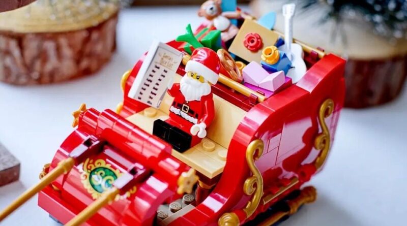 LEGOÂ hackerait-il NoëlÂ ? PÃ¨re NoÃ«l, maison en pain dâÃ©piceâ¦