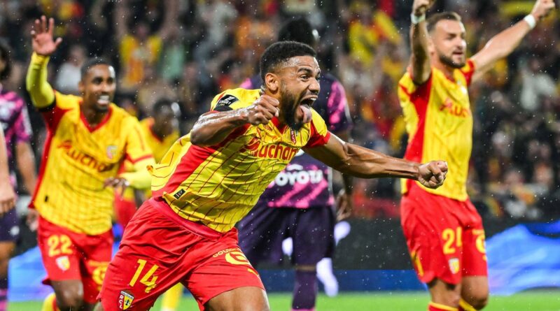 Lens - Strasbourg : chaîne et heure pour suivre le match de Ligue 1