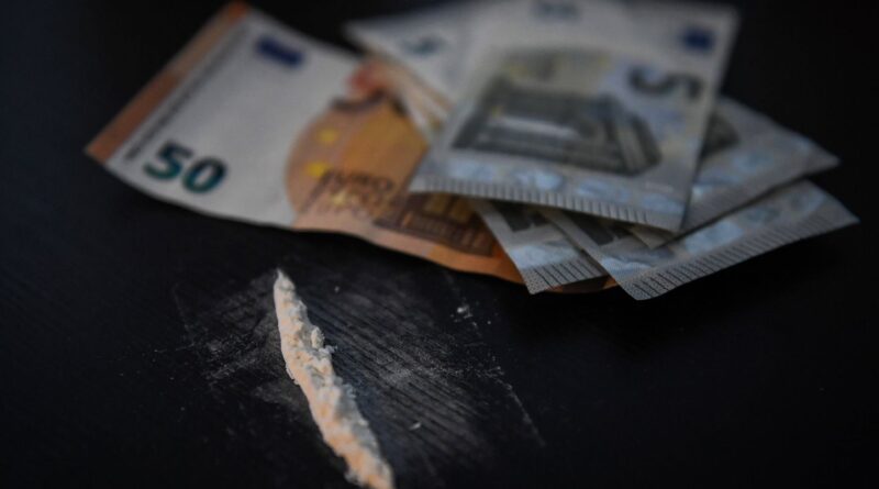 « Les bourgeois des centres-villes financent les narcotrafiquants : qui sont-ils ? »