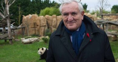 Les pandas géants du zoo de Beauval retournent en Chine avec des souvenirs.
