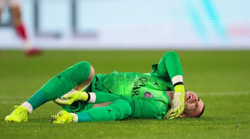 Monaco - PSG : Chevalier commente le tacle de Camara et ses conséquences.