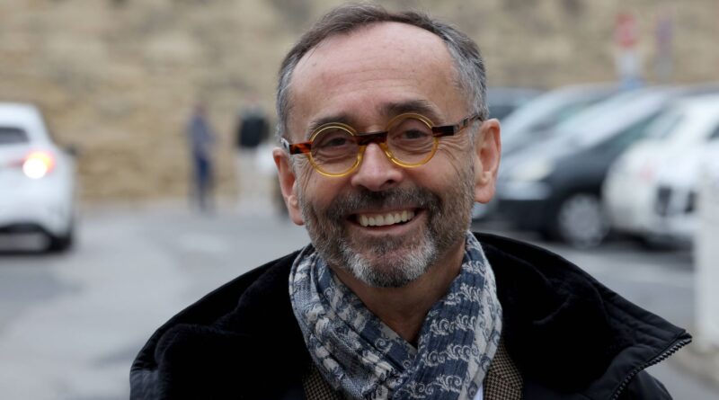 Municipales 2026 à Béziers : LR soutient Robert Ménard, « ravi » de ce soutien