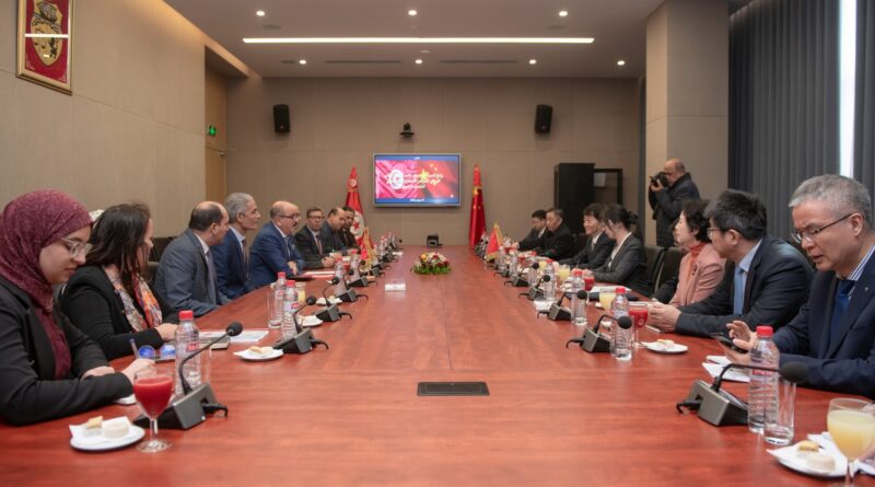 Nafti et Mu Hong se rencontrent pour renforcer la coopération tuniso-chinoise