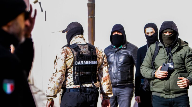 Narcotrafic : La France doit-elle s'inspirer des lois anti-mafia italiennes ?