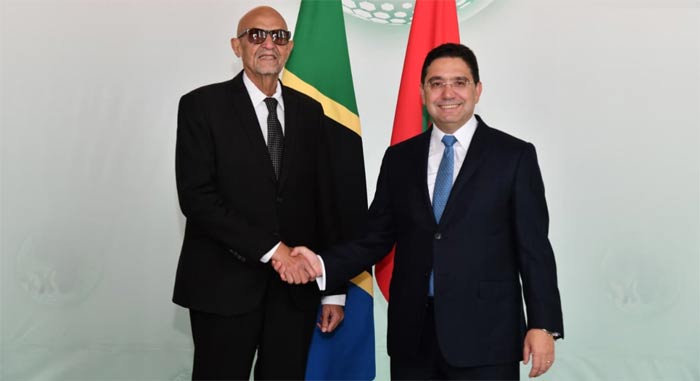 Nasser Bourita accueille le président de l'Assemblée nationale de Tanzanie.