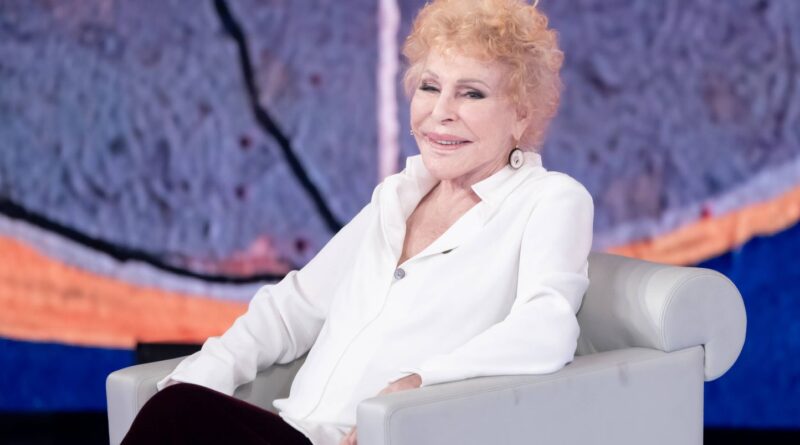 Ornella Vanoni, star italienne, est morte après 50 millions de ventes.