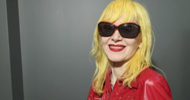 Pam Hogg, icône du punk rock, est décédée.