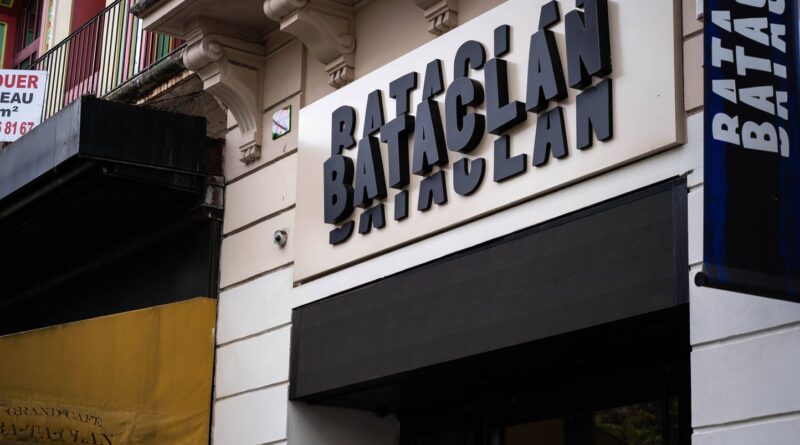 Paris : Un homme ne menace de « faire exploser » le Bataclan