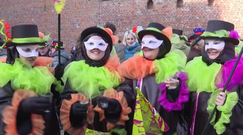Pas de société féminine au Carnaval de Binche : refus de l'Association pour la Défense du Folklore.