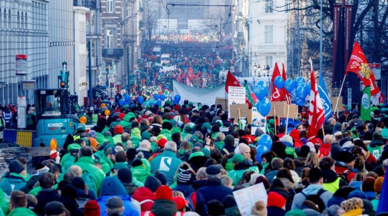 Perturbations des transports, écoles, hôpitaux et commerces durant la grève des 24, 25 et 26 novembre