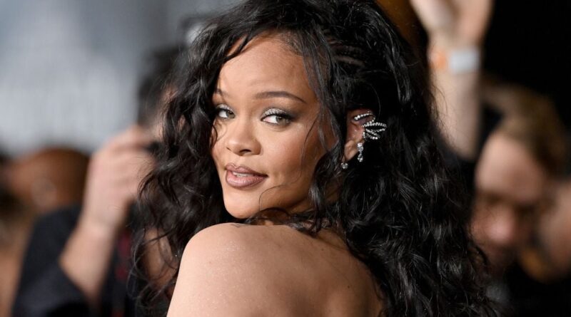 Rihanna réagit avec humour à un meme peu flatteur la montrant