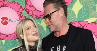 Tori Spelling et son ex-mari doivent toujours 1,7 million de dollars au fisc américain.