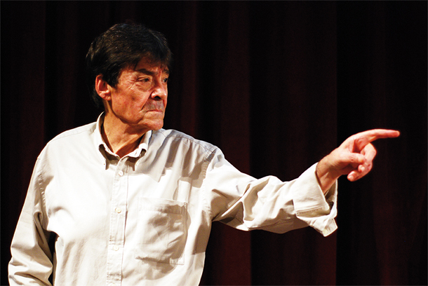 Vendredi soir, une comédie relance le théâtre tunisien au municipal.