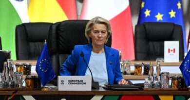 Von der Leyen : l'UE ne doit pas être exclue des plans de paix pour l'Ukraine.