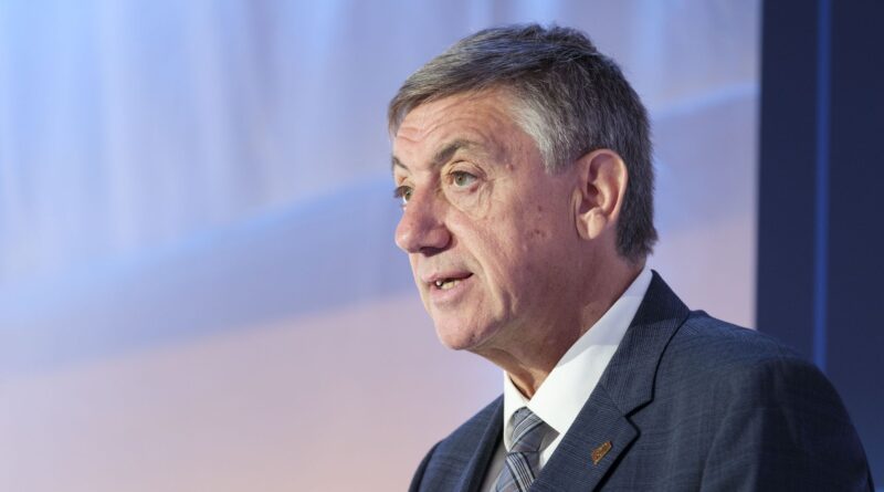 1,45 milliard d'euros de bénéfices non taxés : Jan Jambon interroge les mutualités