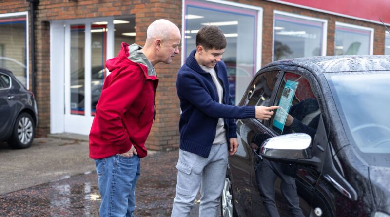 30.000 voitures bruxelloises interdites : rush chez les concessionnaires.