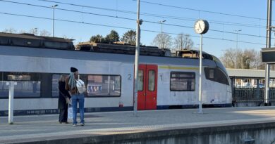 À Noël, les trains ne circulent pas que pour les fêtards.