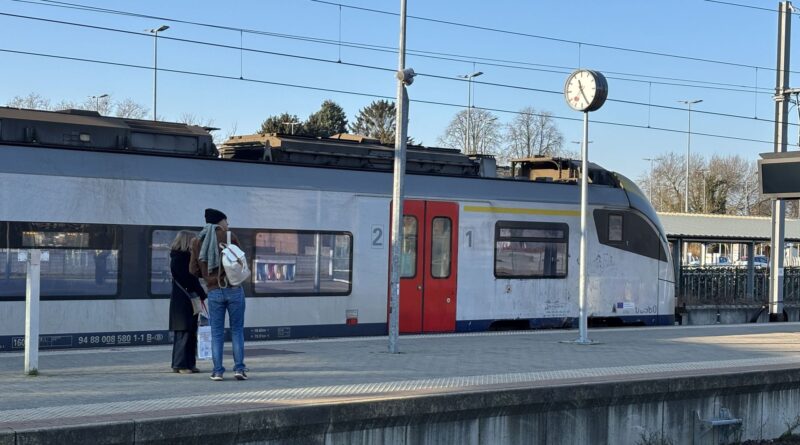 À Noël, les trains ne circulent pas que pour les fêtards.