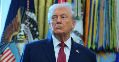 Affaire Epstein : l'administration Trump ne publie pas des centaines de milliers de documents