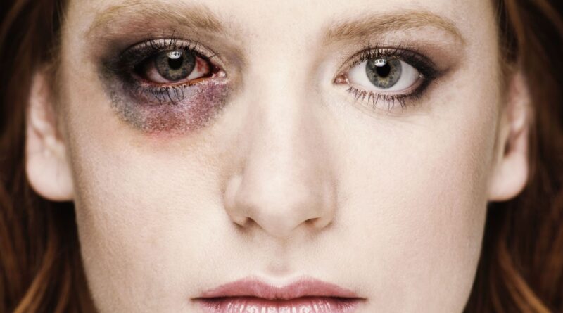 Alcool et promiscuité : les violences intra-familiales explosent pendant les fêtes.