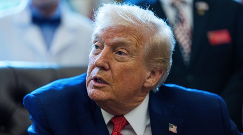 « Angry white men » : Le ressentiment des hommes blancs alimenté par l'administration Trump