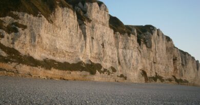Argentine : chute fatale de 25 mètres en photographiant une falaise