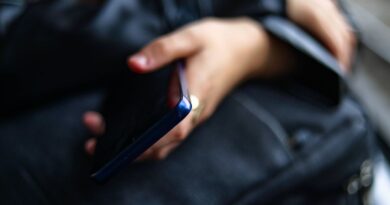 Australie : Blocage des réseaux sociaux pour les moins de 16 ans, première mondiale