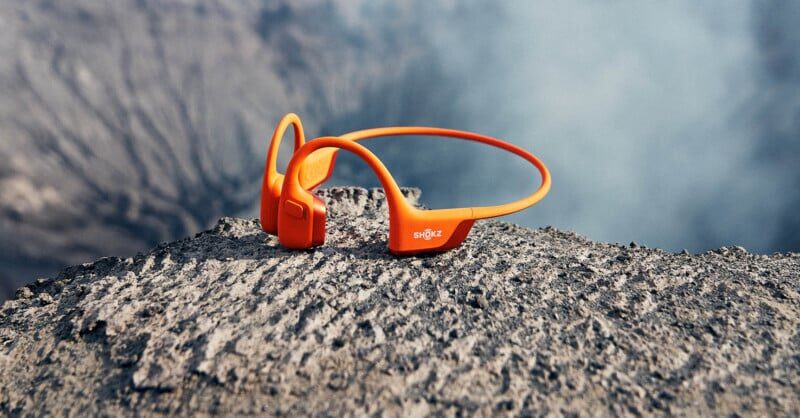 Avis aux sportifs : casque à conduction osseuse Shokz à 50 % de réduction