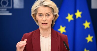 Avoirs russes gelés en Belgique : consensus d'ici le 18 décembre, selon Ursula von der Leyen.