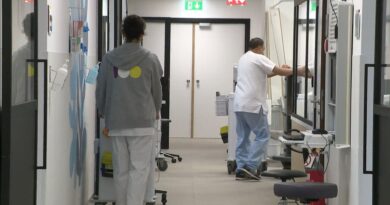 Baromètre des hôpitaux : satisfaction des Belges majoritaire, plaintes sur maux de tête persistantes.