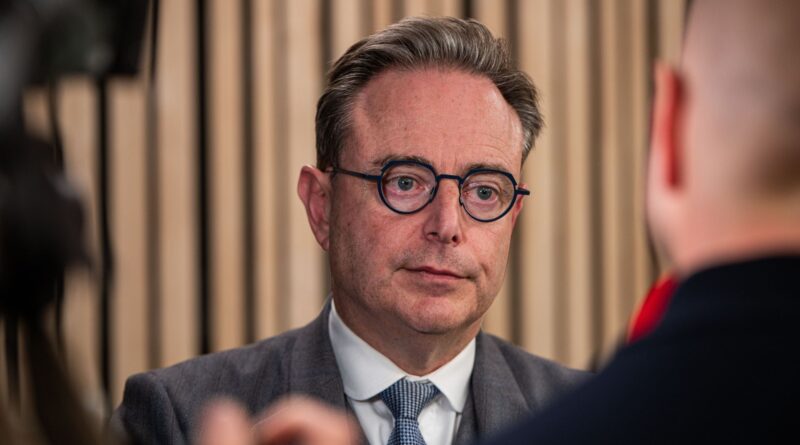 Bart De Wever : un prêt de relance pour l'Ukraine n'est pas envisageable.