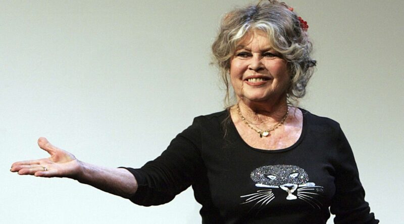 Brigitte Bardot rassure sur sa santé et invite à se calmer.