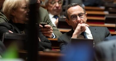 Budget 2026 : Bruno Retailleau approuve le 49.3, exclut les socialistes