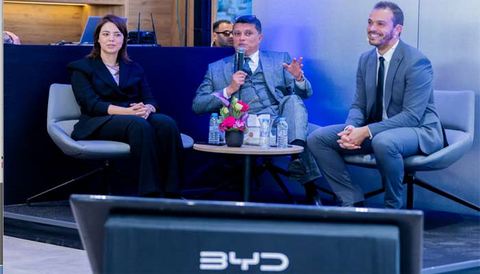 BYD présente la SEAL 5 à Casablanca et ne relâche pas son offensive hybride.