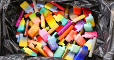 Cigarettes électroniques illégales : avertissement du Centre antipoison après des hospitalisations.