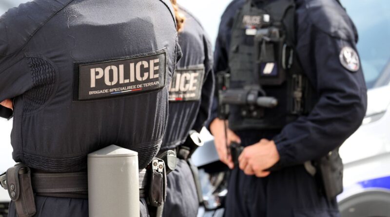 Cinq policiers blessés après le match Reims-Laval, tirs de mortier