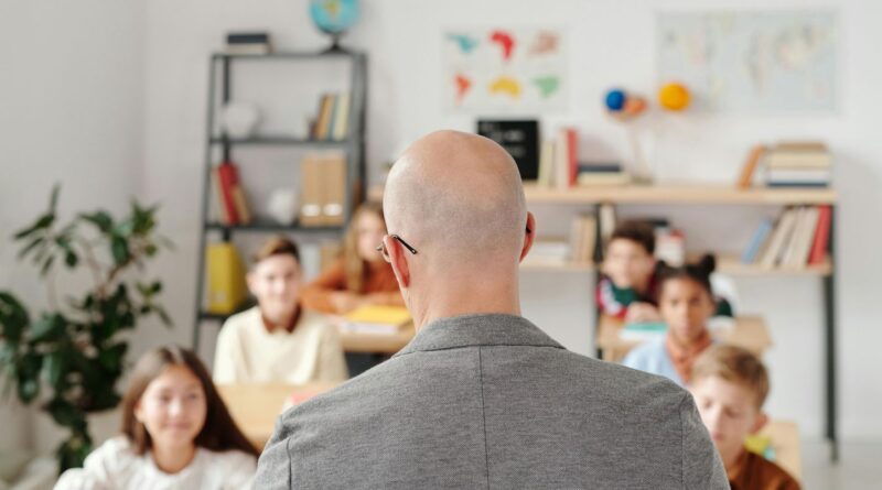 Collège : 9 % d'heures de cours perdues, enseignants non remplacés