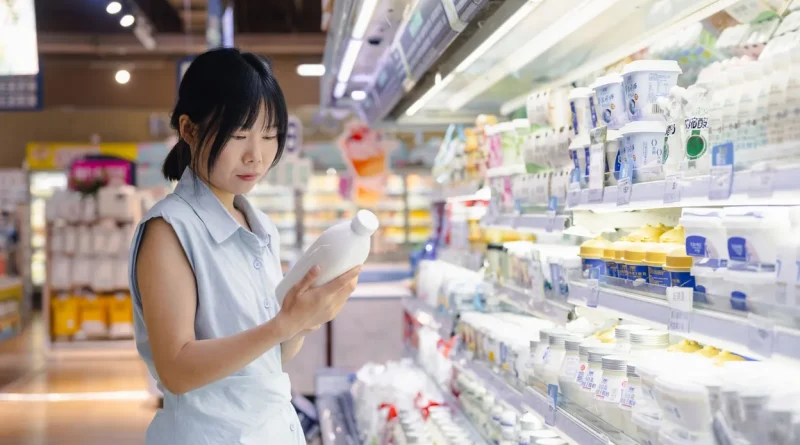 Commerce : la Chine impose des droits de douane sur les produits laitiers européens