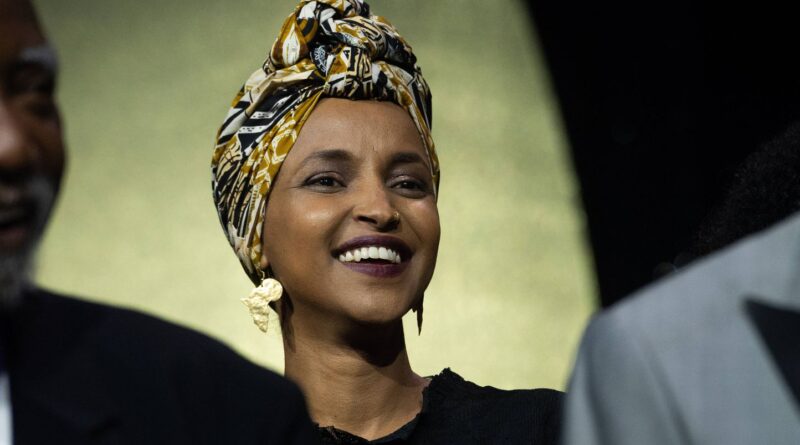 De réfugiée somalienne à élue du Congrès : Ilhan Omar, cible de Donald Trump