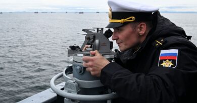 Des navires cargo russes deviennent "invisibles" pour échapper aux sanctions.